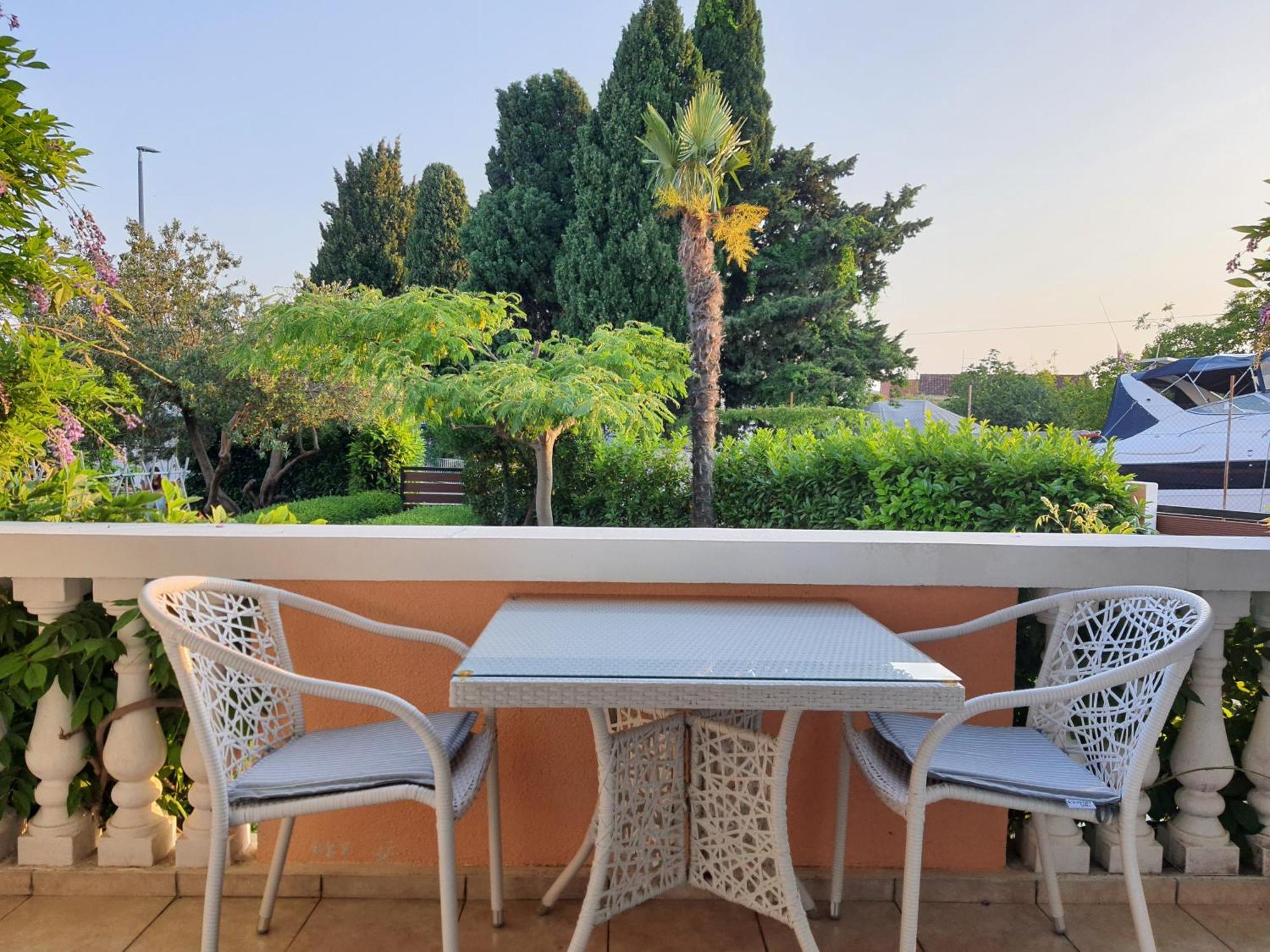 Apartments Durdica Bobic Biograd Na Moru Dış mekan fotoğraf